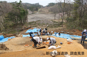 新中永窪遺跡_調査風景２